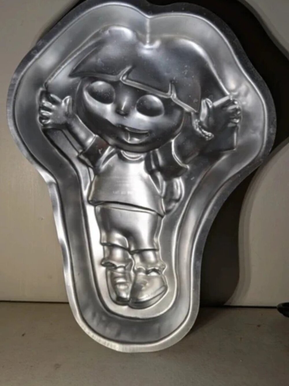 Vintage 2003 Wilton Nickelodeon Dora The Explorer Birthday Party Cake Pan